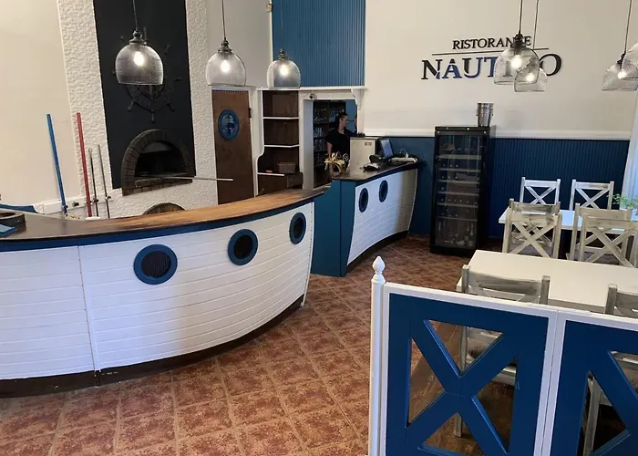 Hotel Nautico Hotel, Restaurace & Wellness